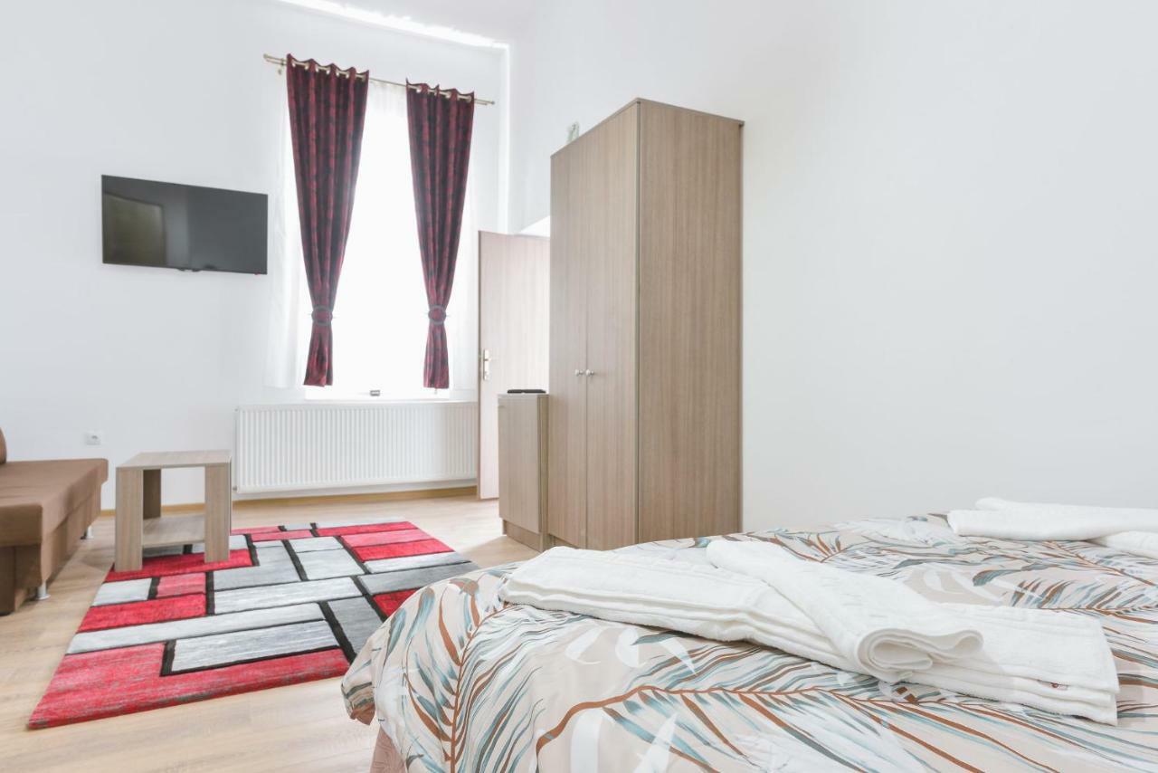 Casa Vlabisa Centru Hotel Cluj-Napoca Eksteriør billede